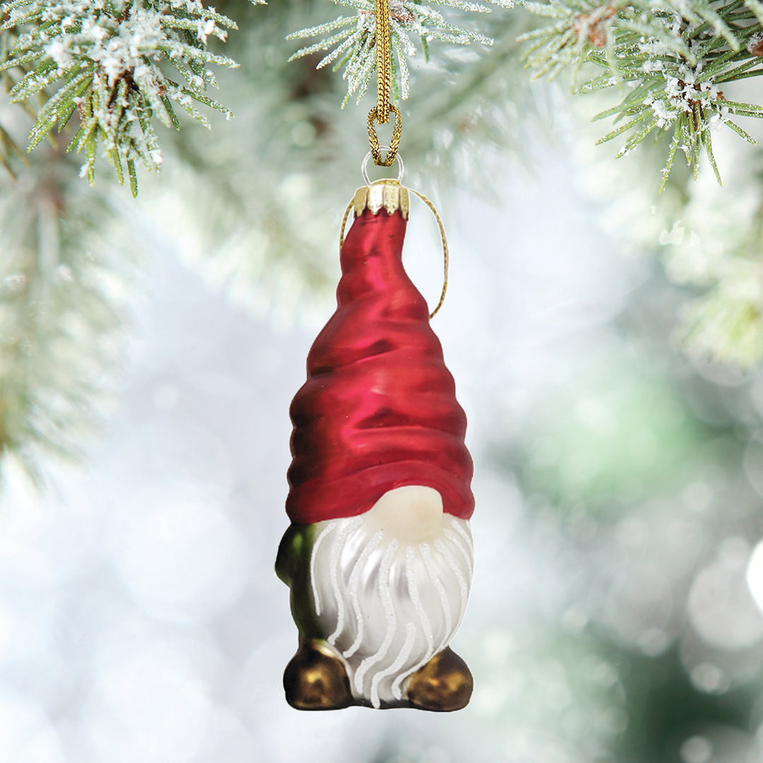Gnome with Red Hat (1)
