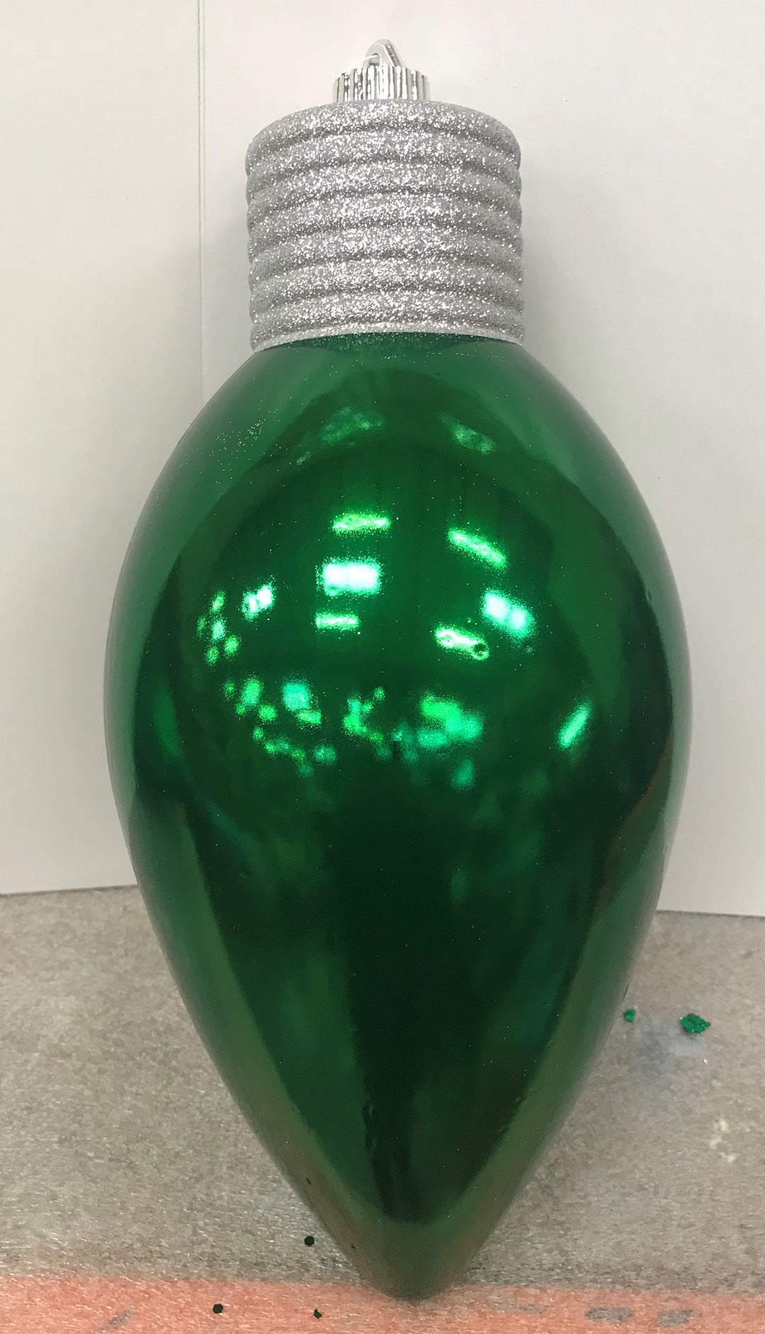 Christmas By Krebs 12" (300mm) Ornament, Commercial Grade Indoor, Outdoor Shatterproof Plastic Water Resistant Light Bulb Ornament