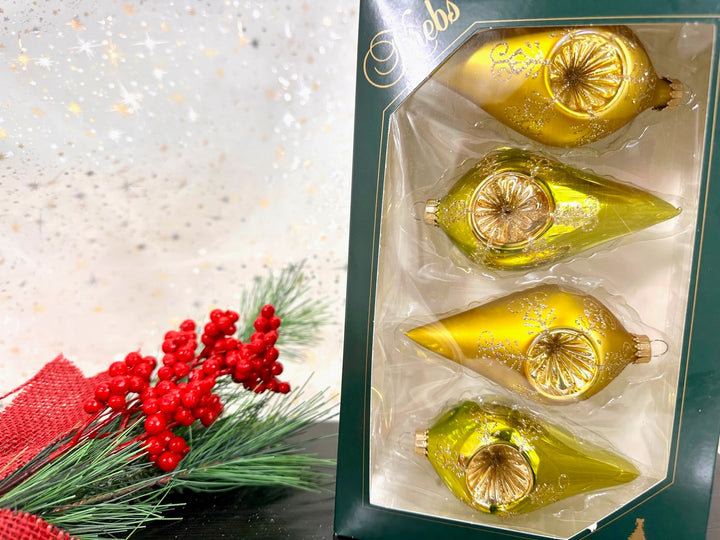 Green Glaze Shine / Velvet 4" Drop Shapes with Gold Reflectors (4)"