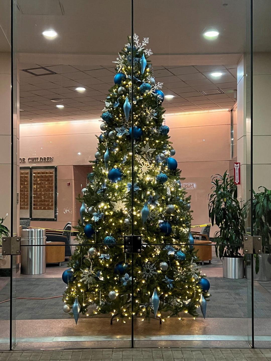 Christmas By Krebs 12" (300mm) Dark Blue Glitter [1 Piece] Solid Commercial Grade Indoor and Outdoor Shatterproof Plastic, Water Resistant Ball Ornament Decorations