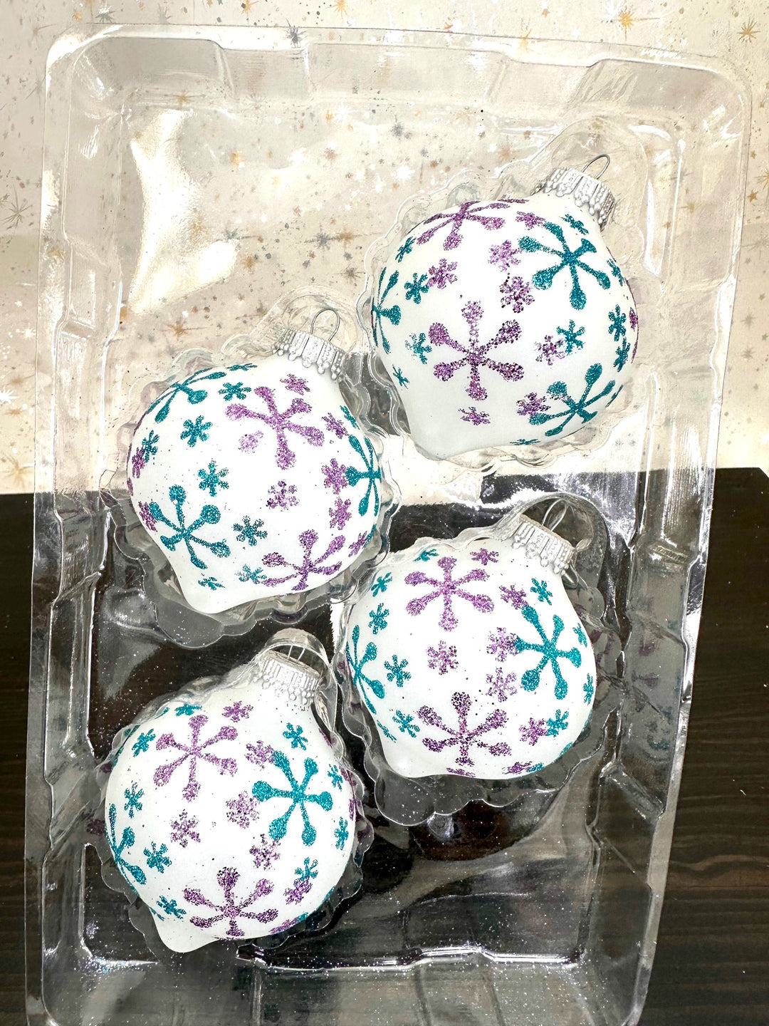 Glass Christmas Tree Ornaments - 67mm/2.63" [4 Pieces] Decorated Balls from Christmas by Krebs Seamless Hanging Holiday Decor (Snow White with Aqua & Amethyst Jax)