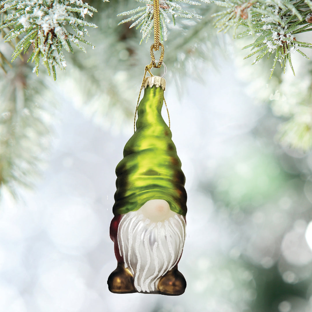 Gnome with Green Hat (1)