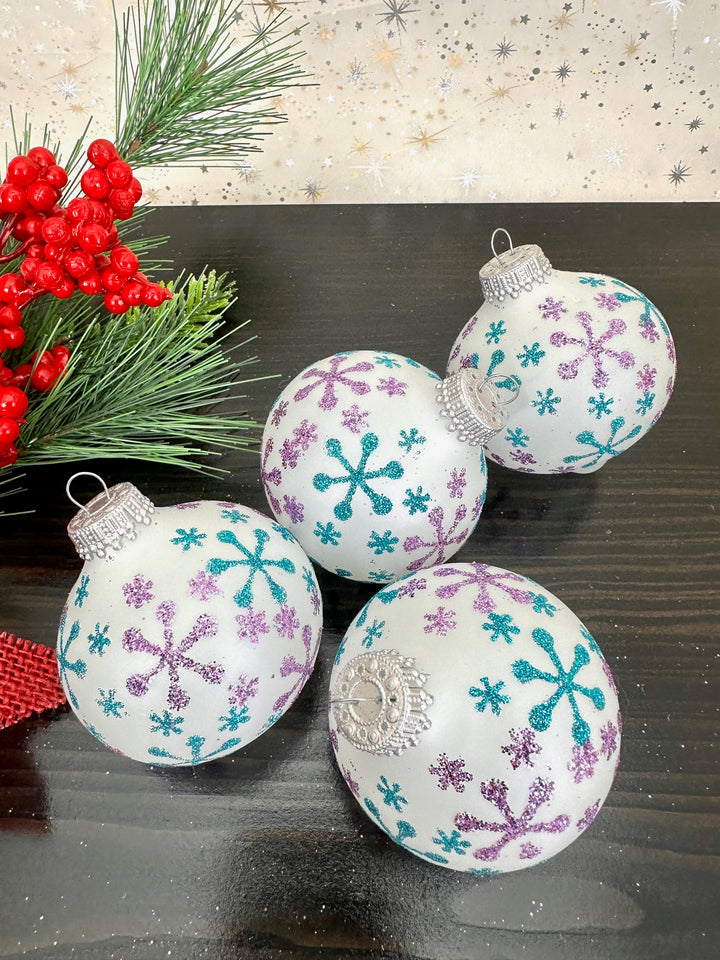 Glass Christmas Tree Ornaments - 67mm/2.63" [4 Pieces] Decorated Balls from Christmas by Krebs Seamless Hanging Holiday Decor (Snow White with Aqua & Amethyst Jax)