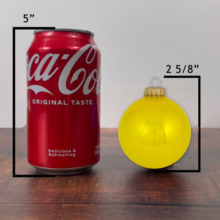 Christmas By Krebs Made in The USA Designer Seamless Glass Christmas Ball Ornaments, 2 5/8" (67mm), 8 Pieces (Shiny Full Sun Yellow)
